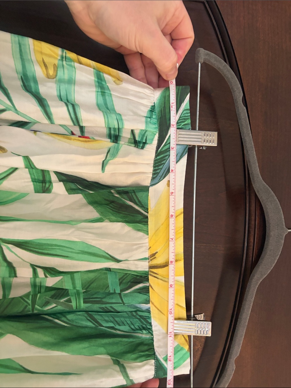 H&M White Maxi Skirt with Green Leaf & Yellow Floral Print - Picture 2 of 3